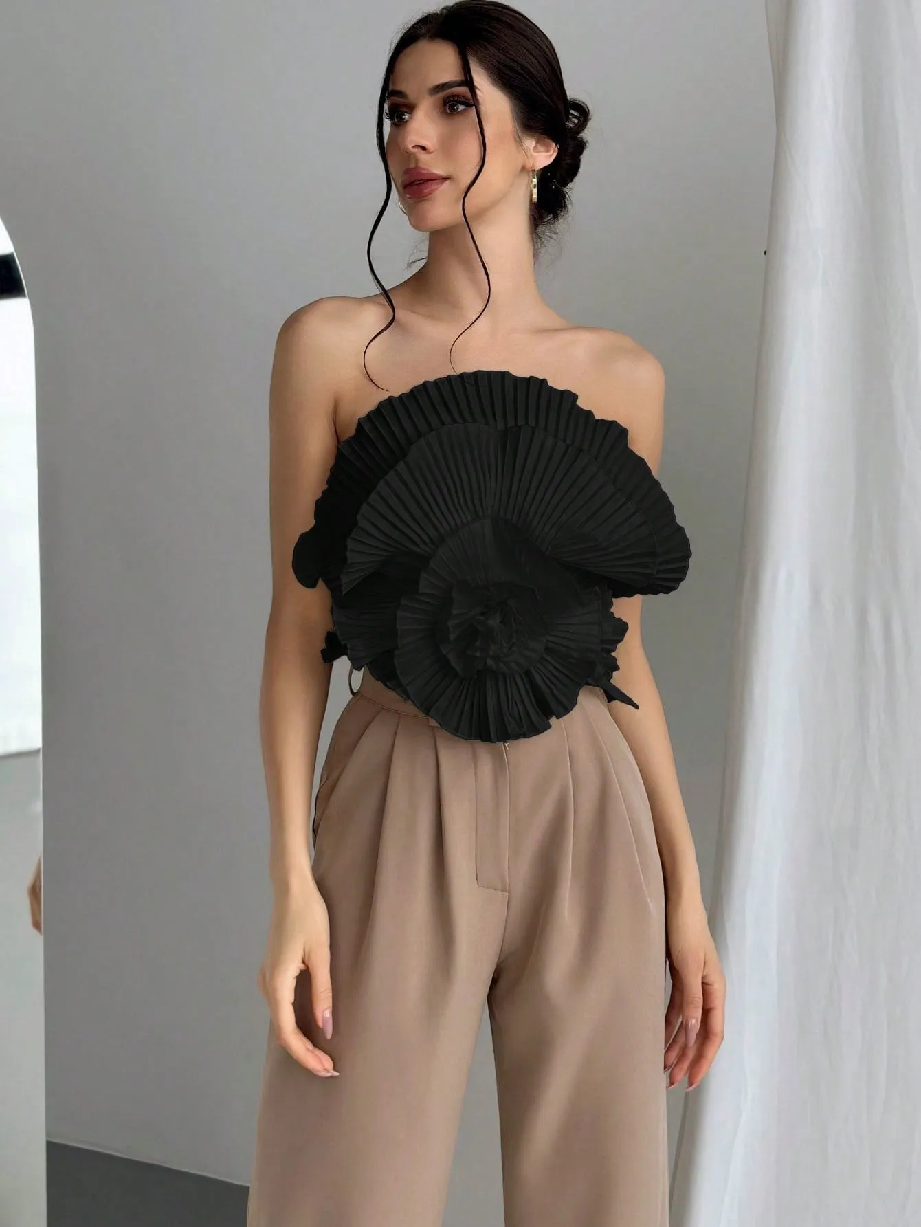 Aloruh Floral Pleated Bandeau