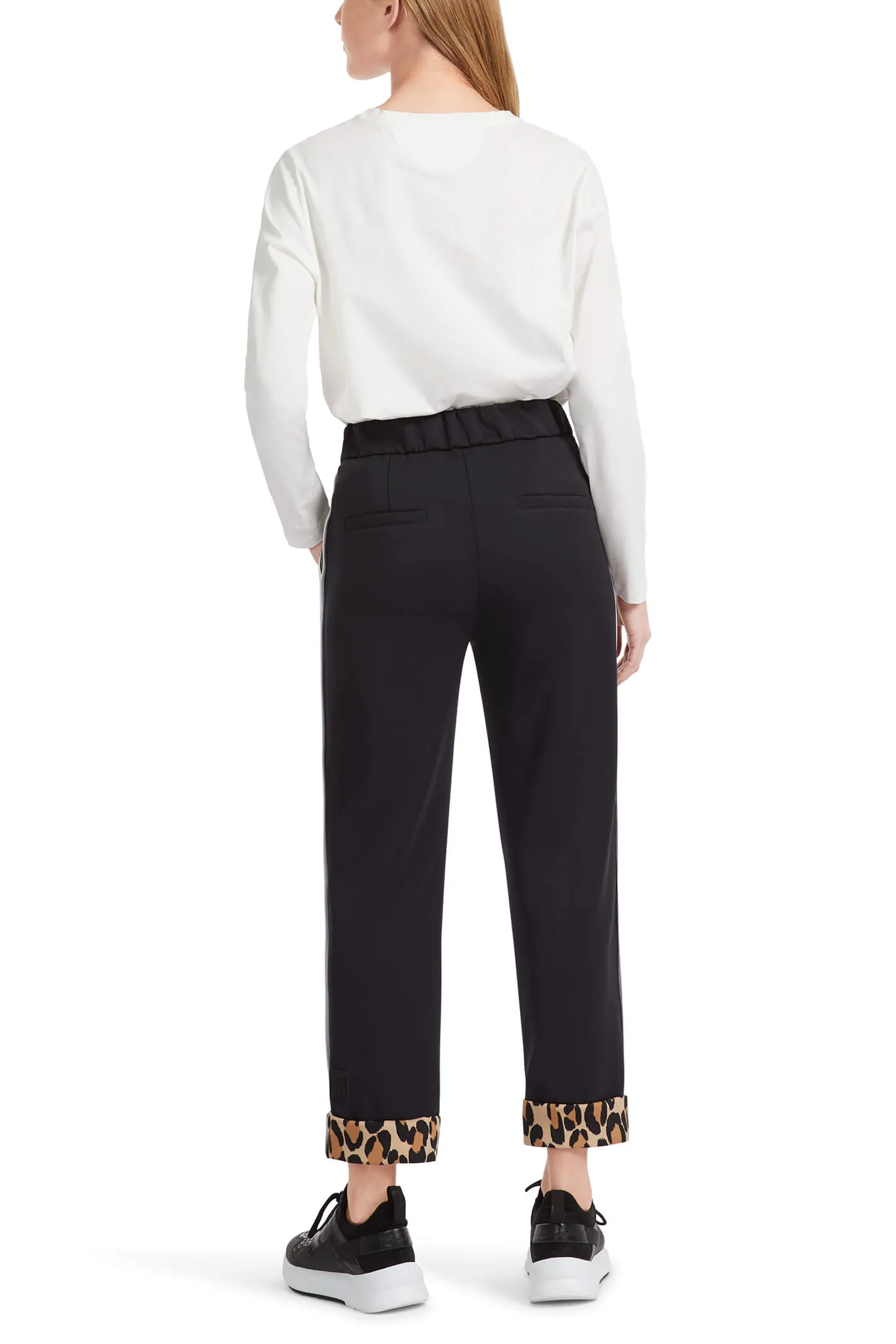 Marc Cain Sports VS 81.38 J22 Resita 900 Black Relaxed Fit Trousers
