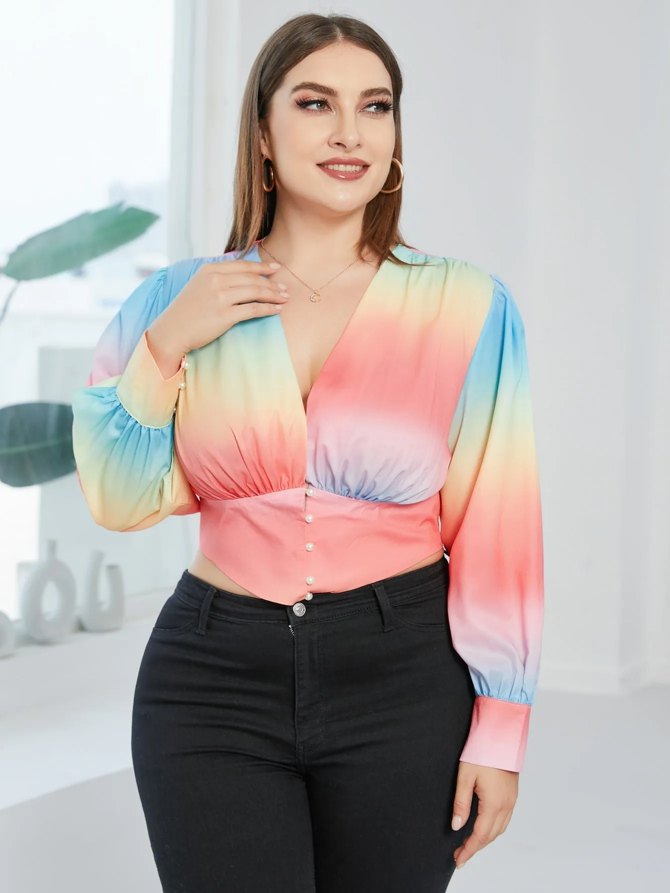 Ombre Button Front Long Sleeve V Neck Crop Plus Size Blouse