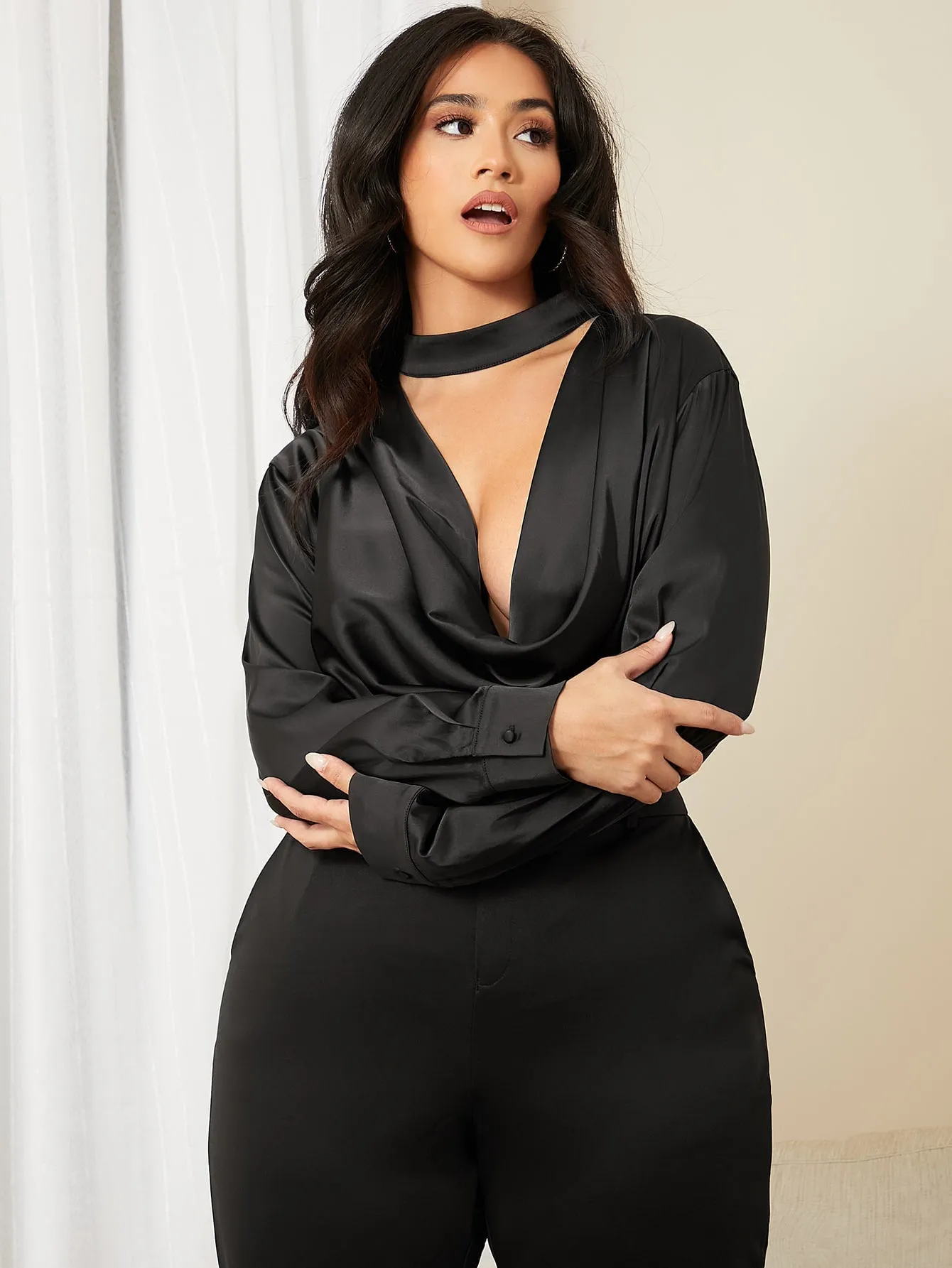 Plain Draped Long Sleeve Keyhole Neckline Regular Plus Size Blouse