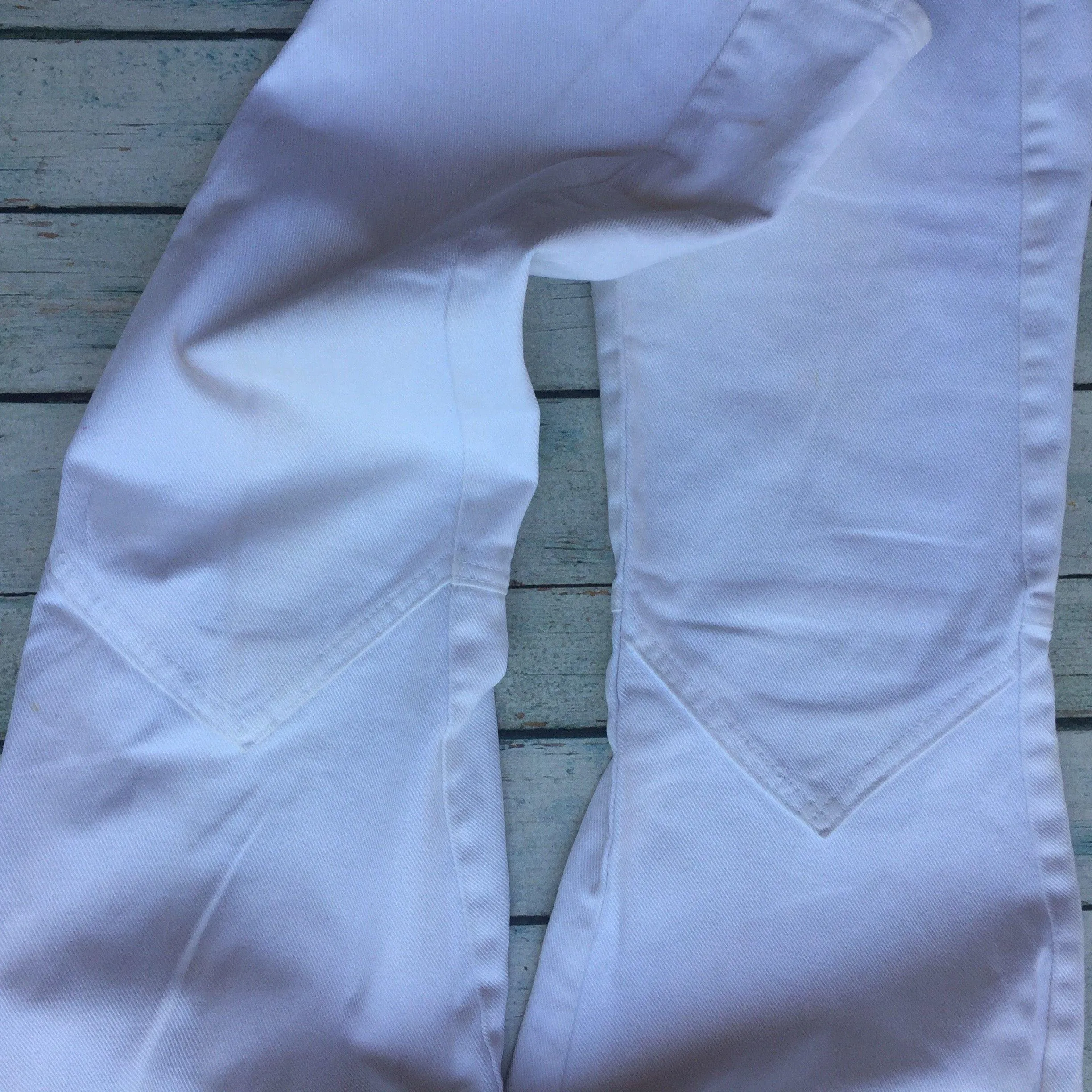 V Knees 1970's Iconic Australian Jeans by Colonials- Size 10
